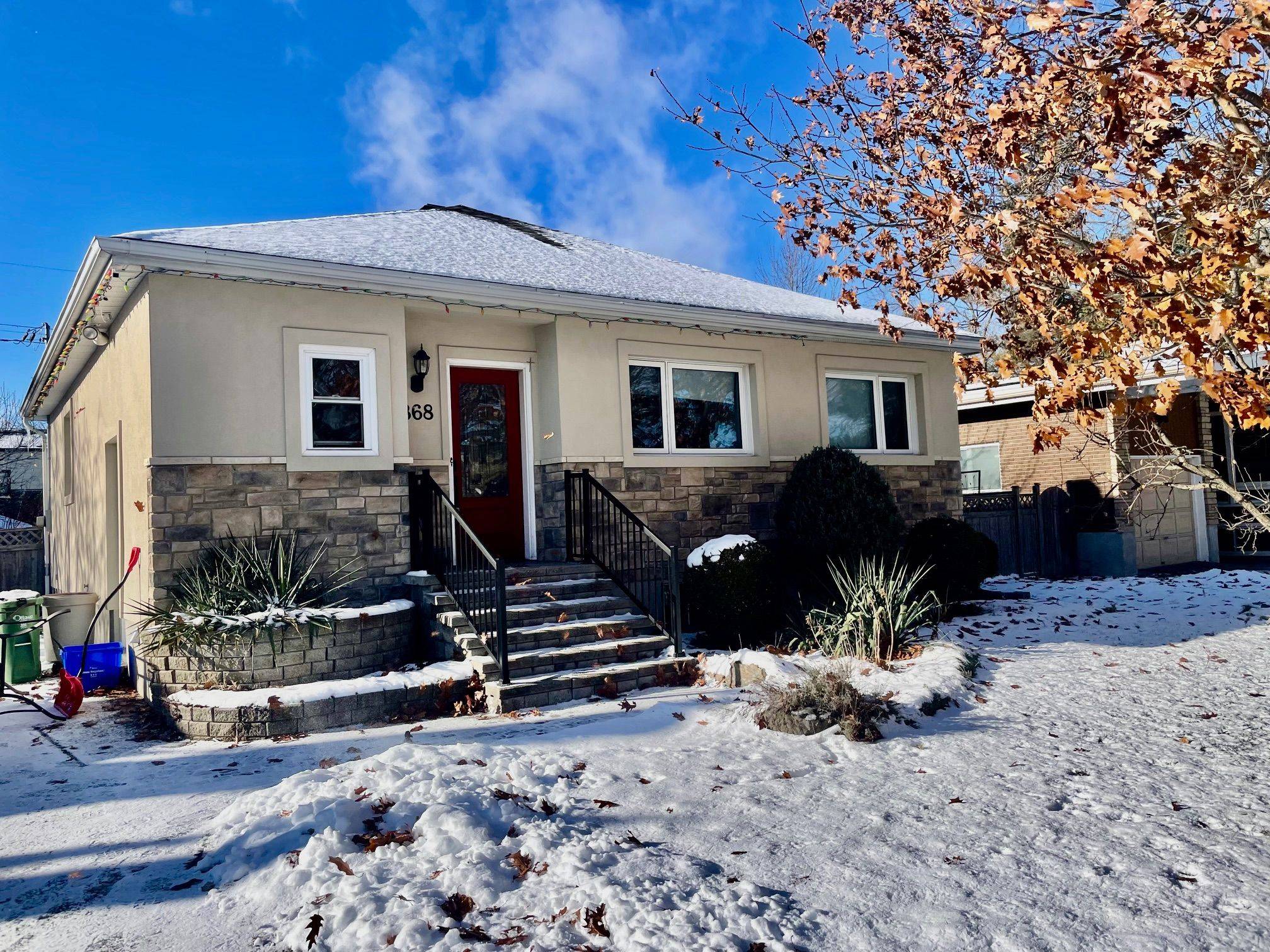 Mckellar Heights - Glabar Park And Area, ON K2A 3T3,868 Duberry ST