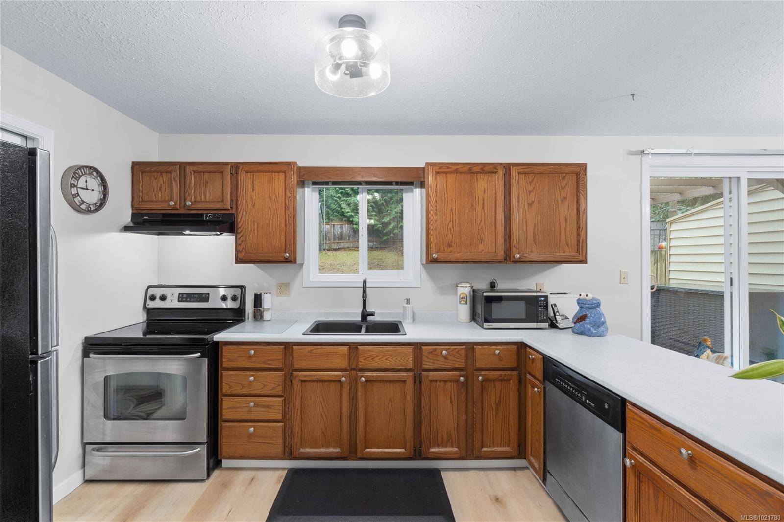 Nanaimo, BC V9T 3N3,2629 Labieux Rd