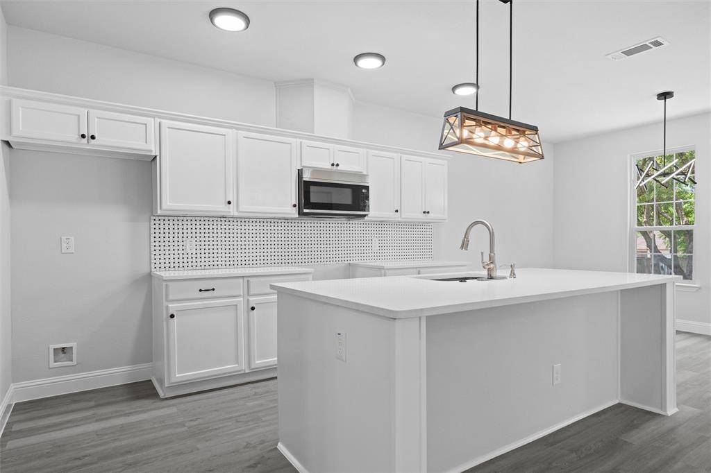 Dallas, TX 75217,743 Ella Avenue