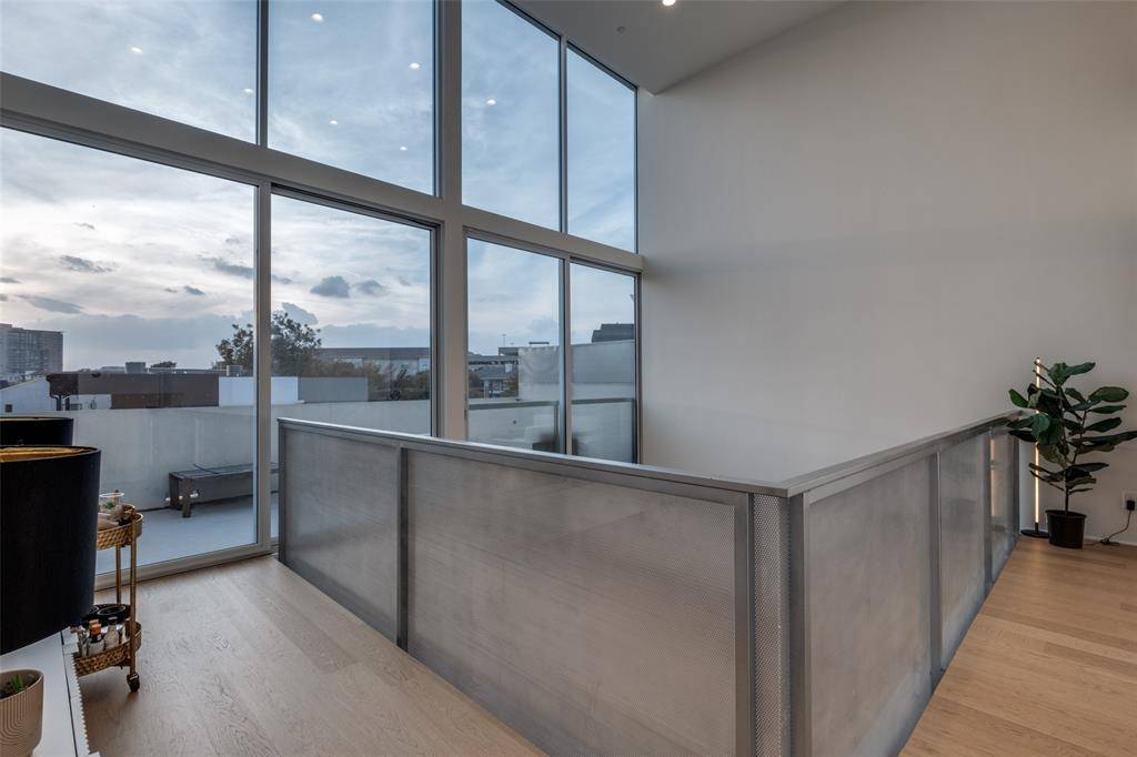 Dallas, TX 75204,4626 Coles Manor Place #103