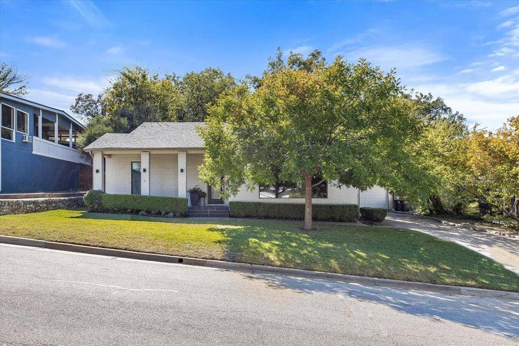 Fort Worth, TX 76116,6121 Sharon Road