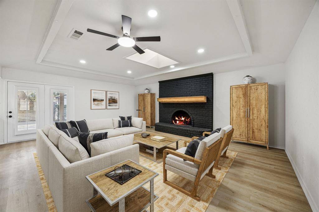 Rowlett, TX 75089,5909 Mark Lane