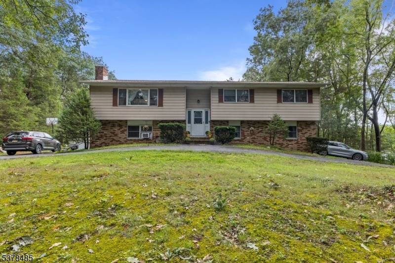 Hope Twp., NJ 07825,12 Locust Lake Rd