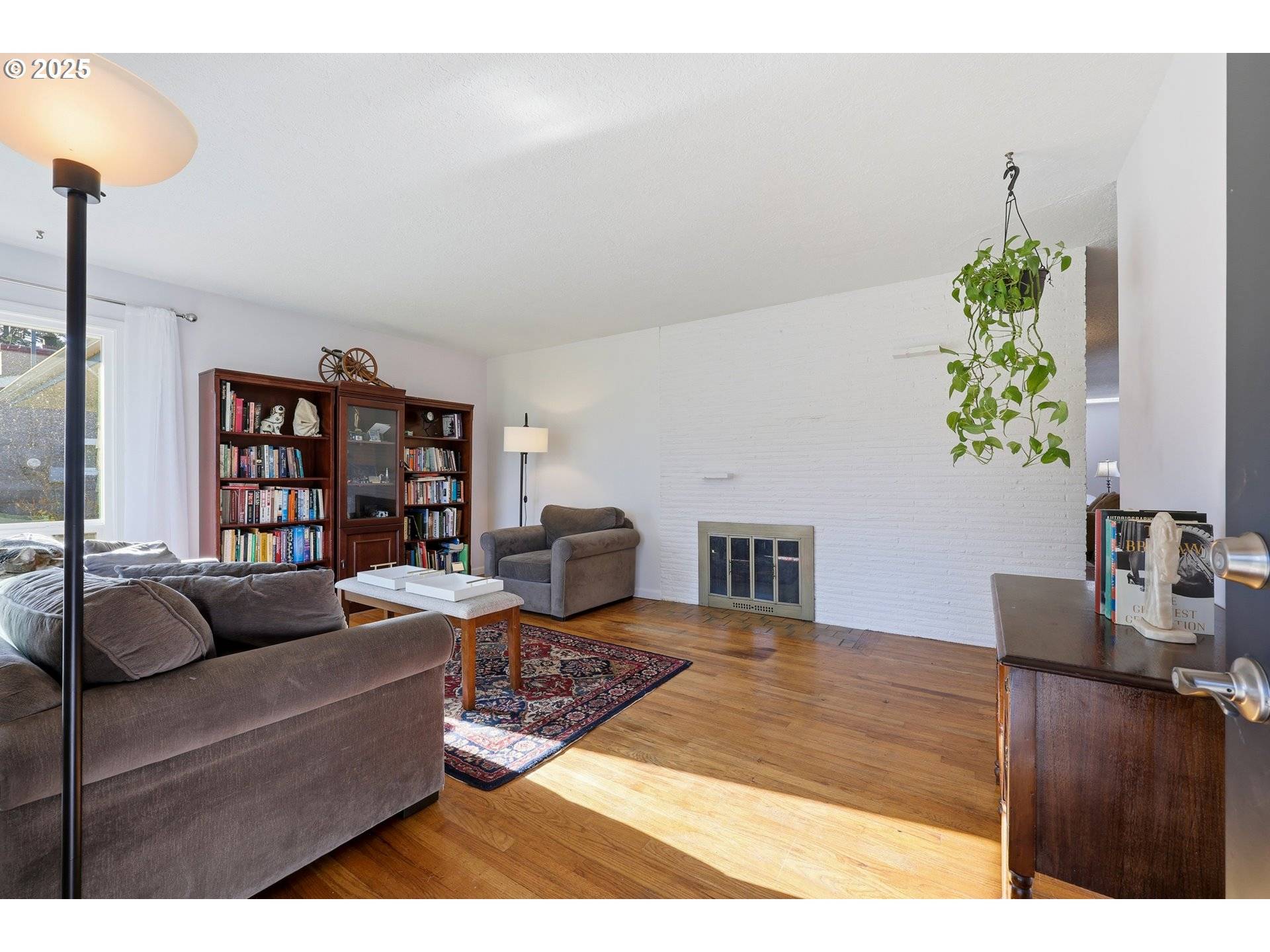 Portland, OR 97220,235 NE 111TH AVE