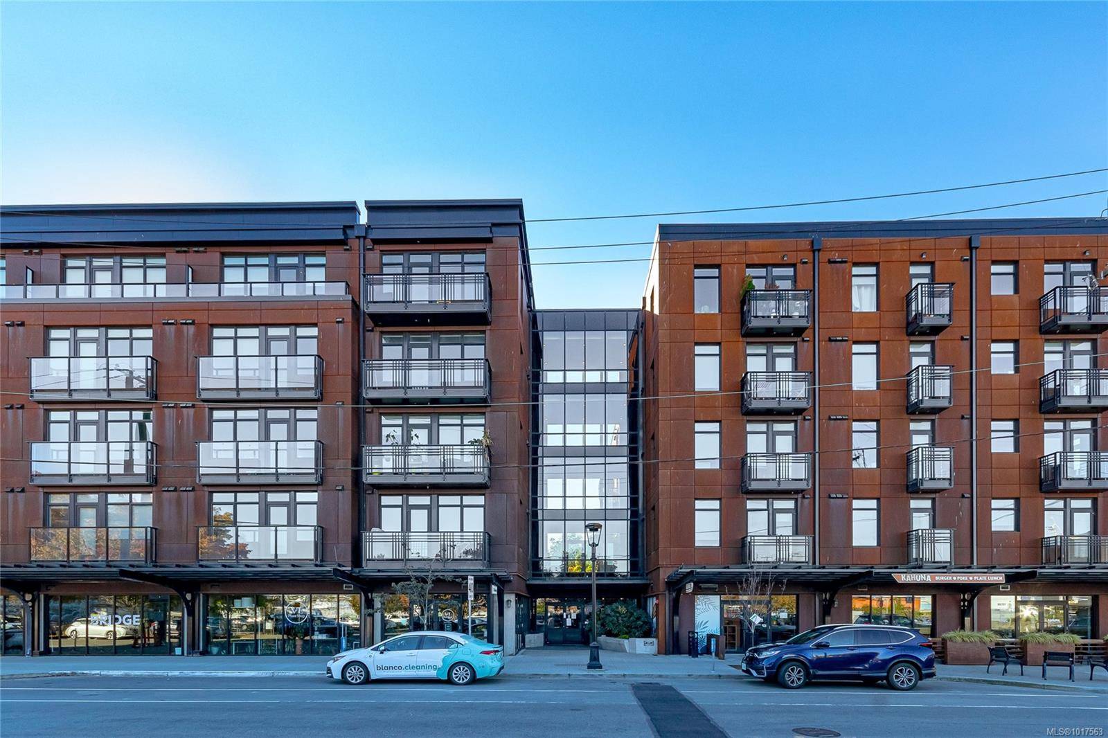 Victoria, BC V8T 0C8,515 Chatham St #316