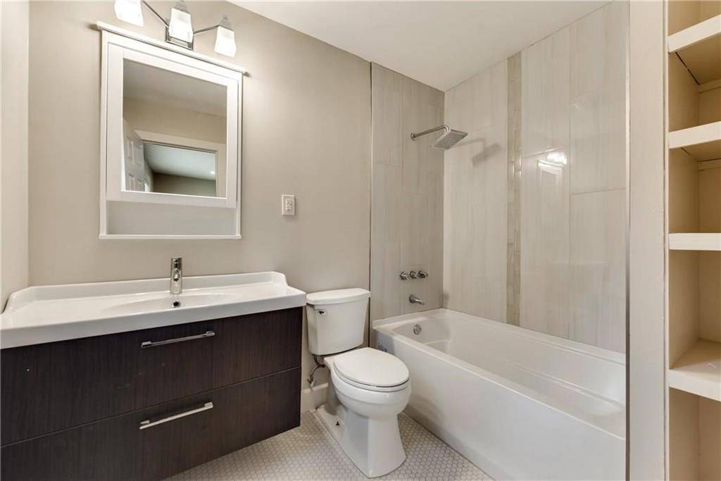 Dallas, TX 75208,1218 W Clarendon Drive