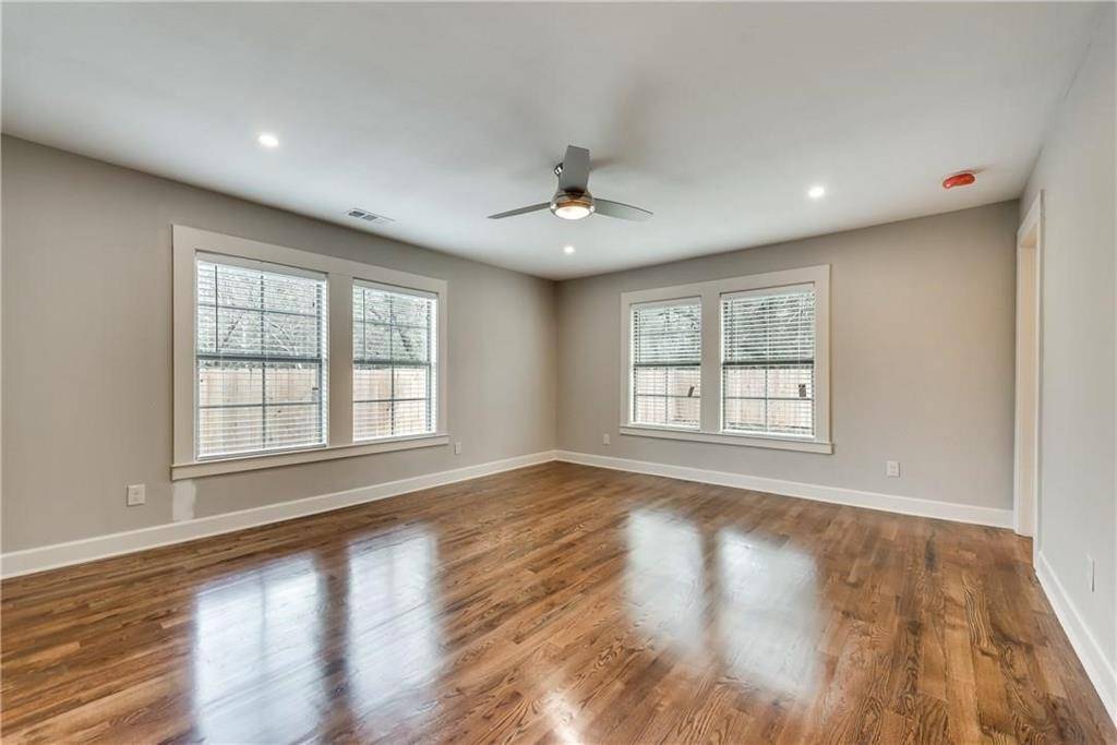 Dallas, TX 75208,1218 W Clarendon Drive