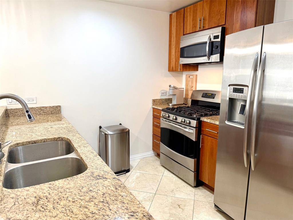 Dallas, TX 75202,1200 Main Street #2607