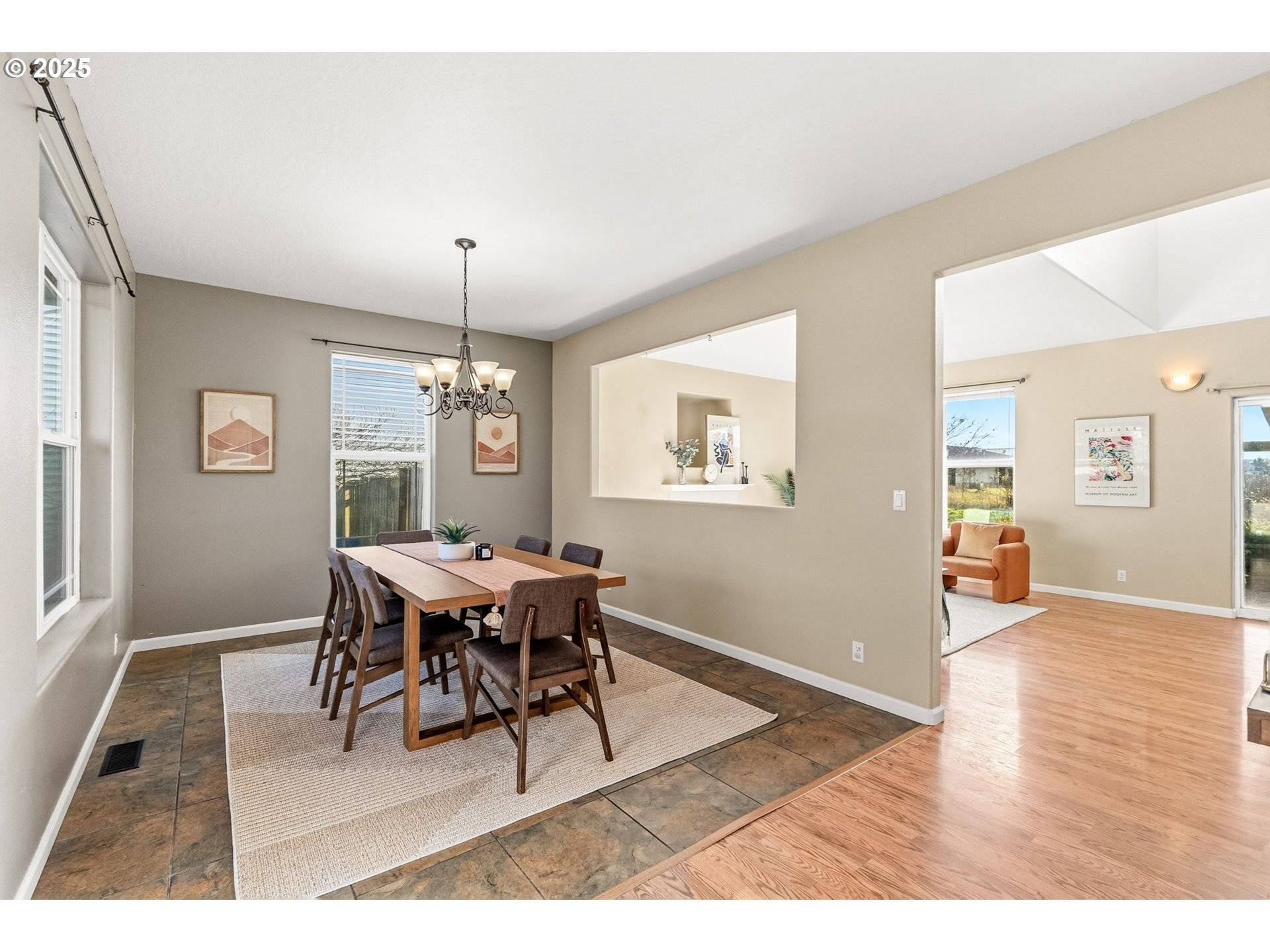 Eugene, OR 97402,5288 Donohoe AVE