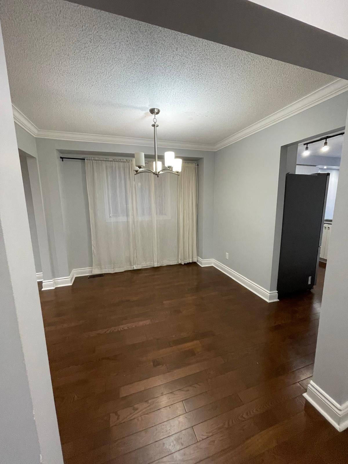 Halton Hills, ON L7G 5K6,6 Smith DR