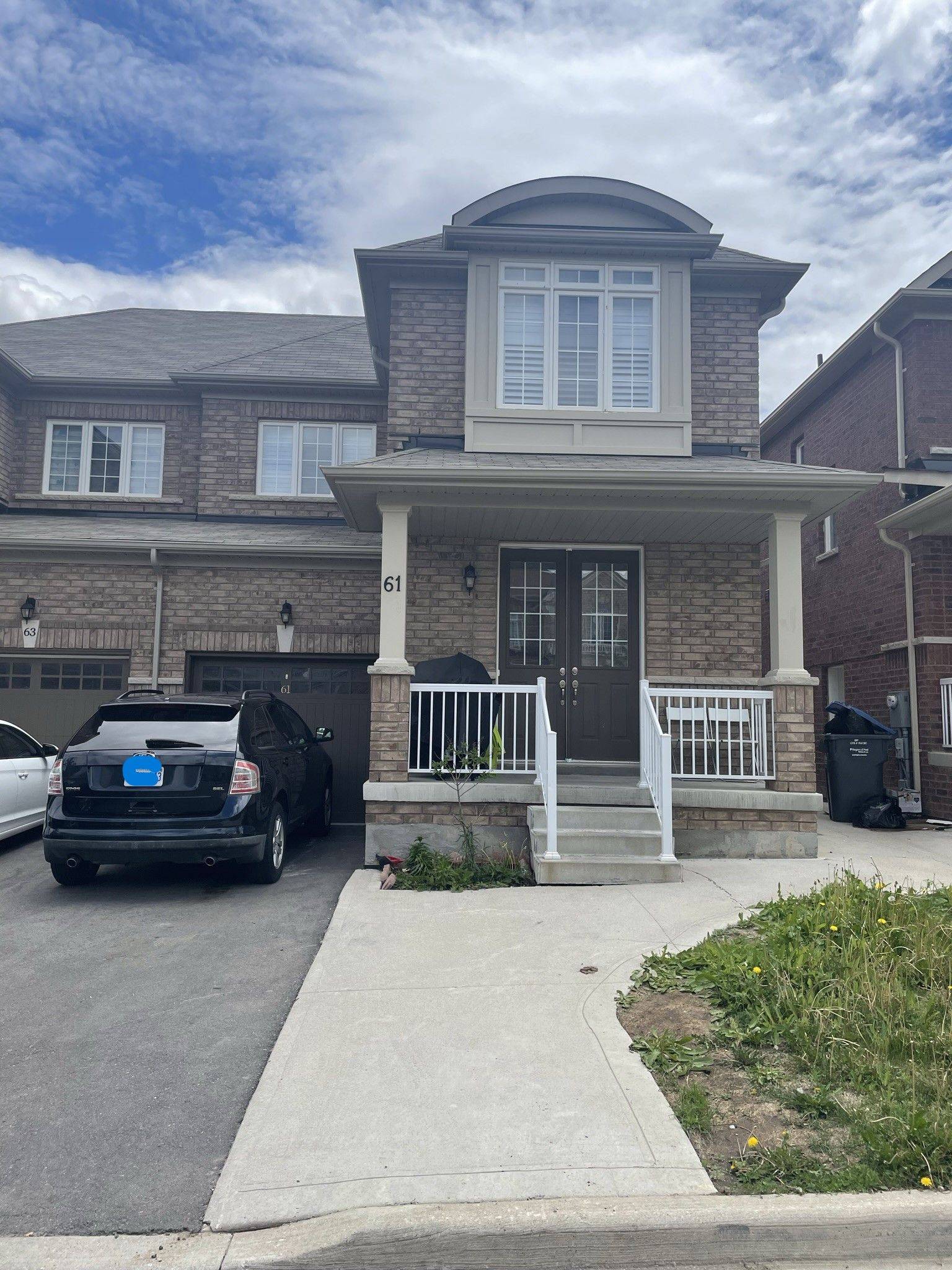 Brampton, ON L6X 5K5,61 Vezna CRES