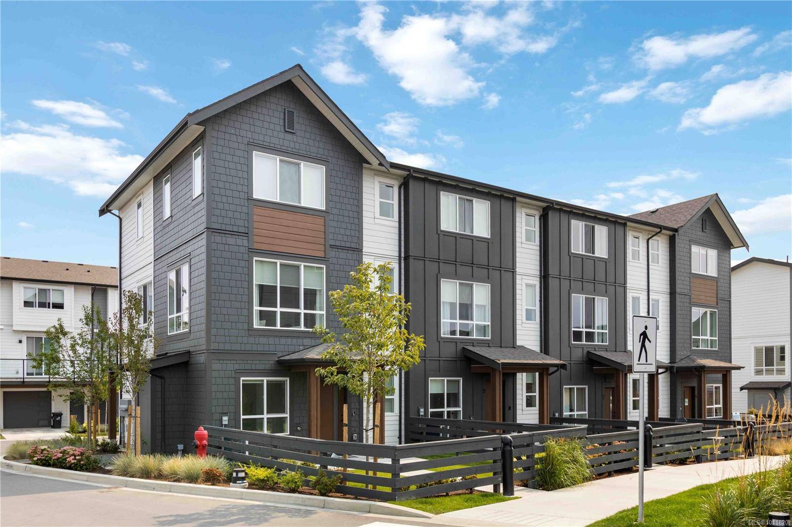 Colwood, BC V9C 0S5,368 Tradewinds Ave #79