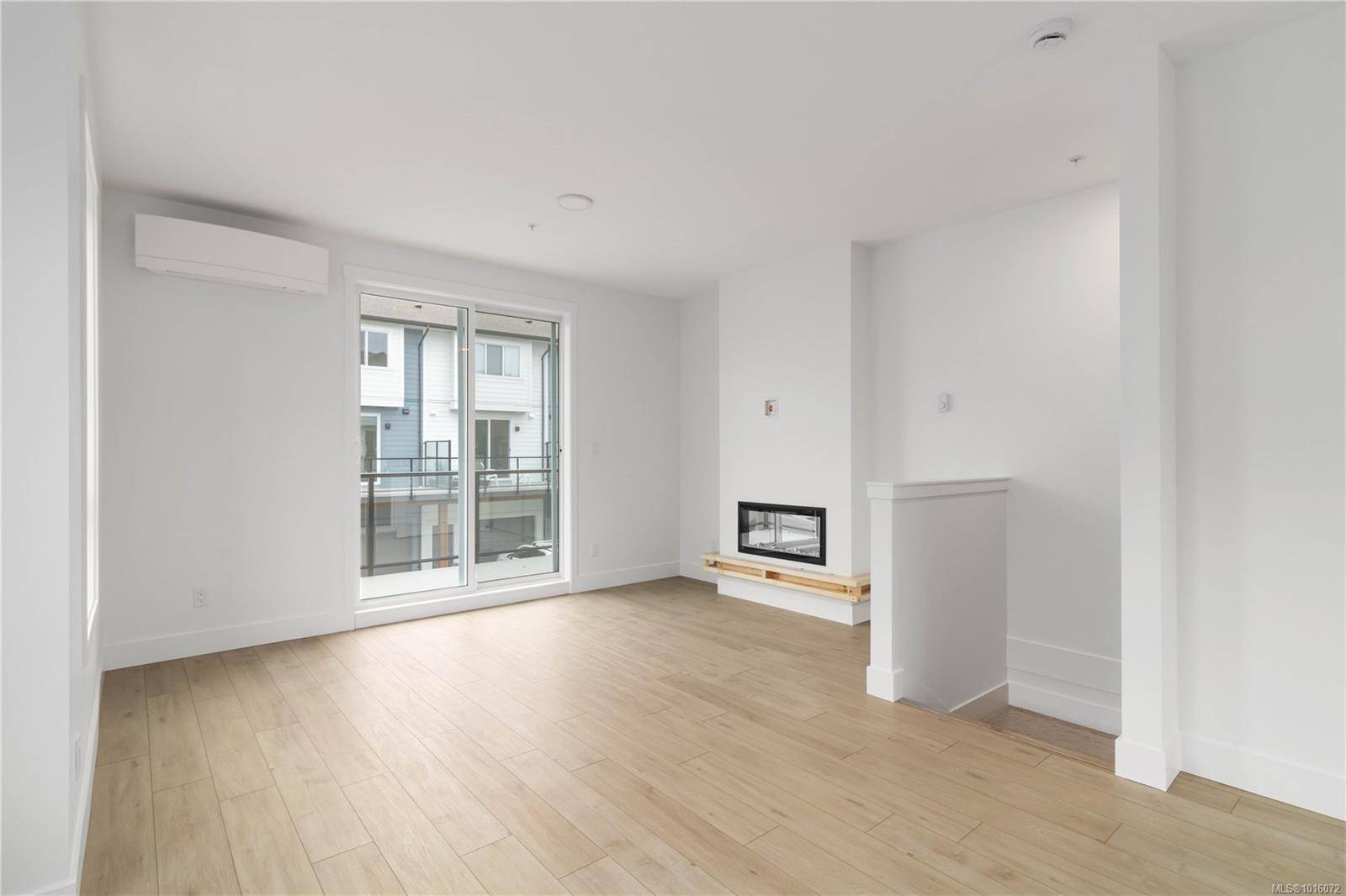 Colwood, BC V9C 0S5,368 Tradewinds Ave #122