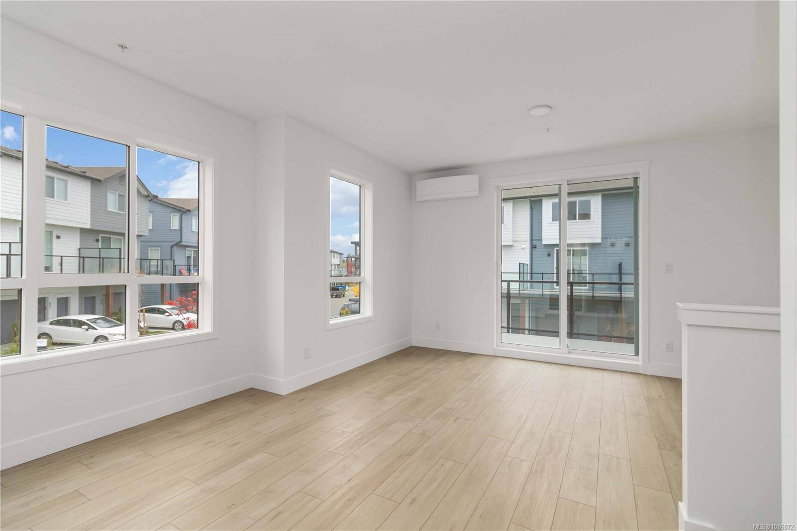 Colwood, BC V9C 0S5,368 Tradewinds Ave #122