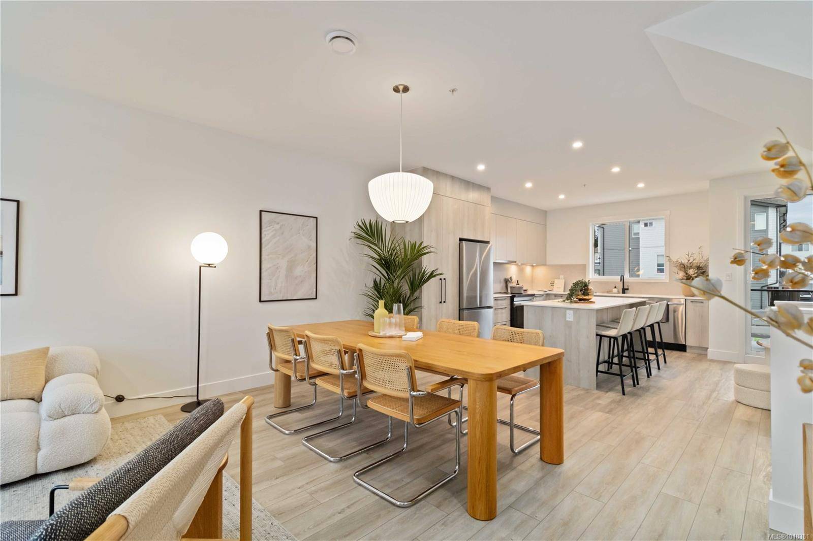 Colwood, BC V9C 0S5,368 Tradewinds Ave #108