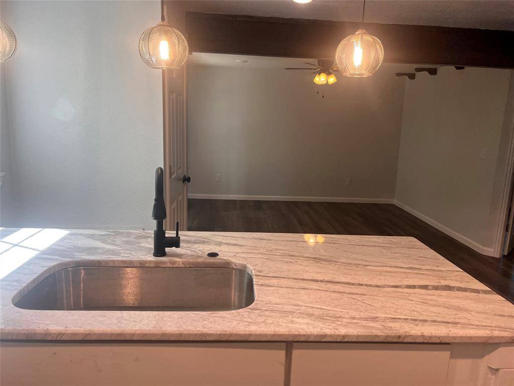 Bonham, TX 75418,521 Morgan Street