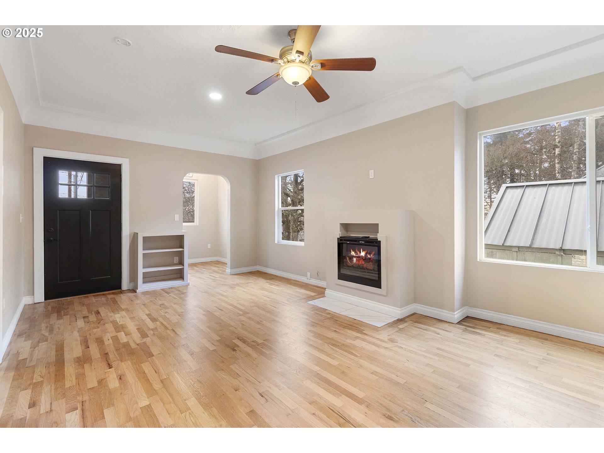 Camas, WA 98607,1241 NW COUCH ST