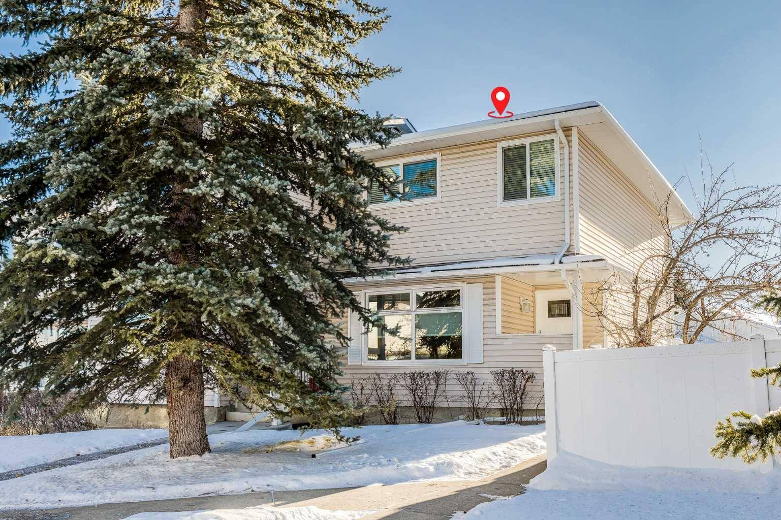 Calgary, AB T2W 4Z5,123 Woodsman LN SW