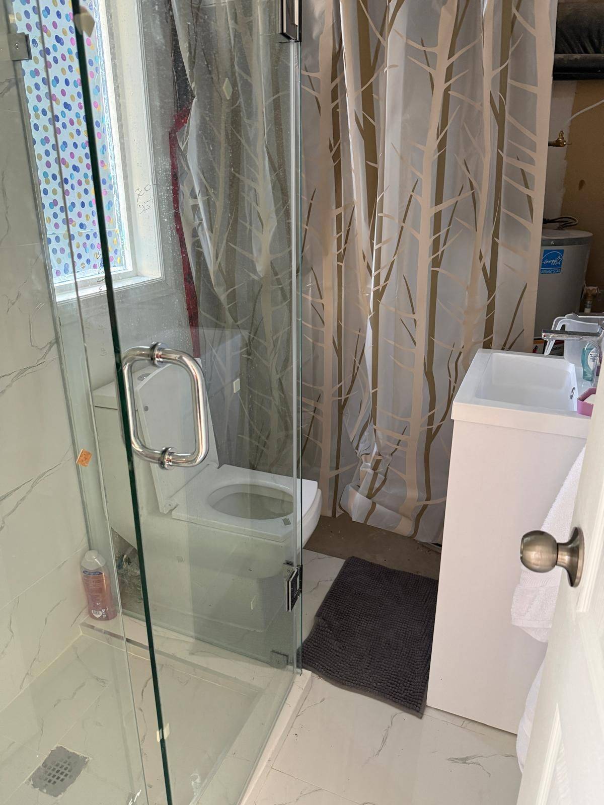 Toronto E11, ON M1B 6H4,16 Reindeer DR