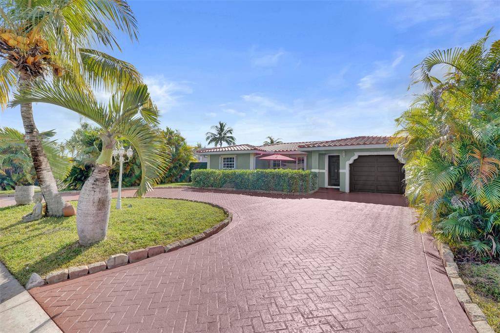 Tamarac, FL 33321,10216 NW 83rd St