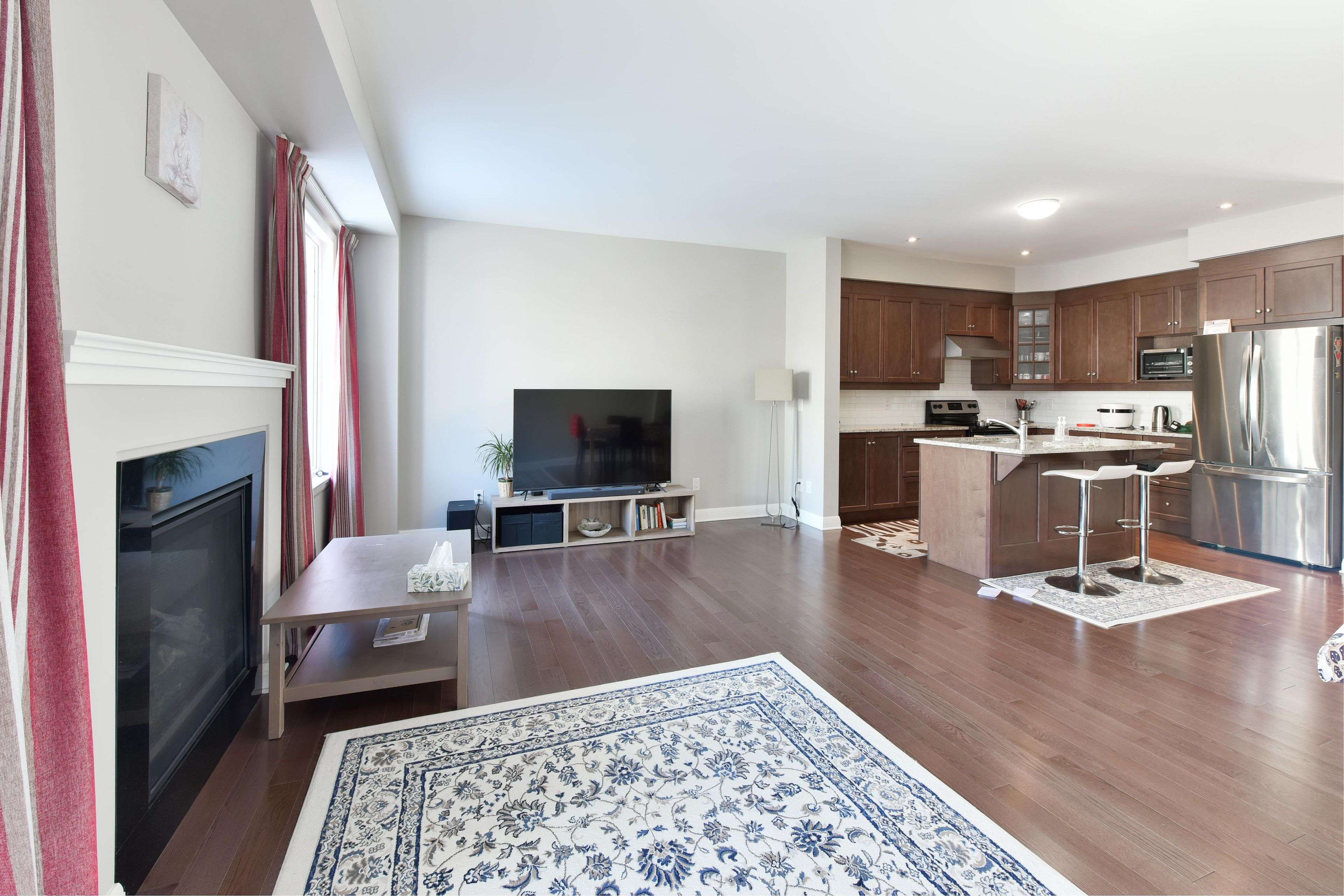 Kanata, ON K2T 0M1,77 ARKOSE ST