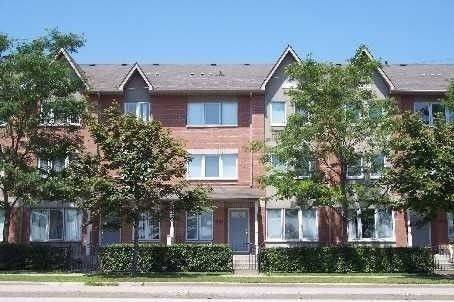 Toronto E11, ON M1B 5Y7,29 Rosebank DR #807