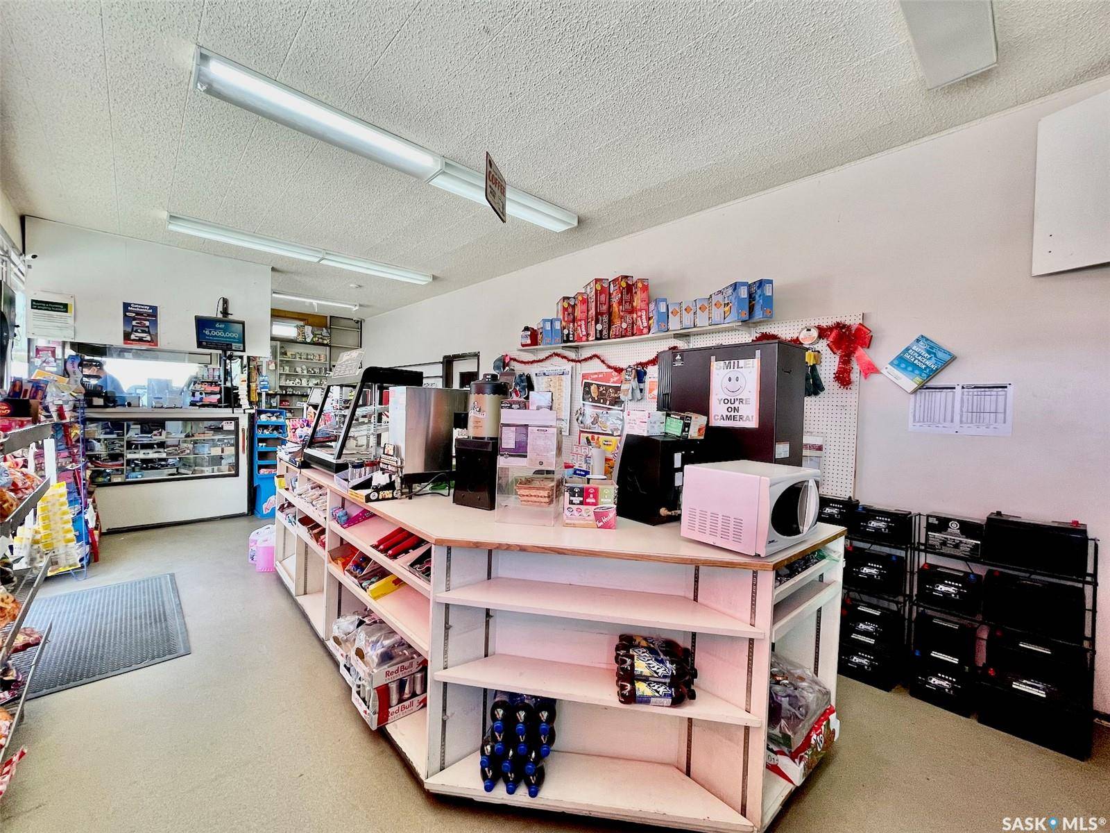 Canora, SK S0A 0L0,200 9 HIGHWAY S