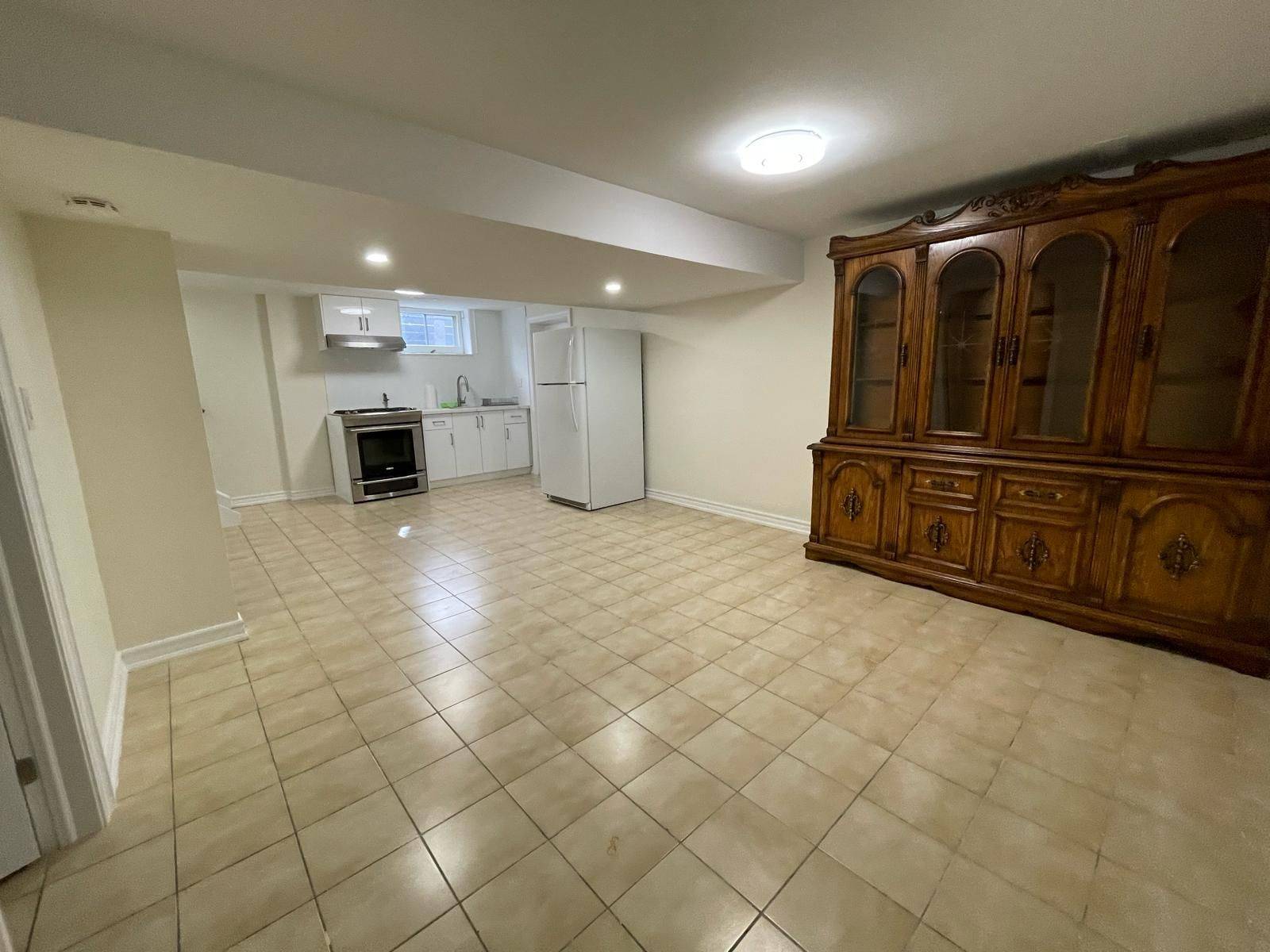 Toronto W04, ON M6L 1P6,384 Maple Leaf DR #Bsmt