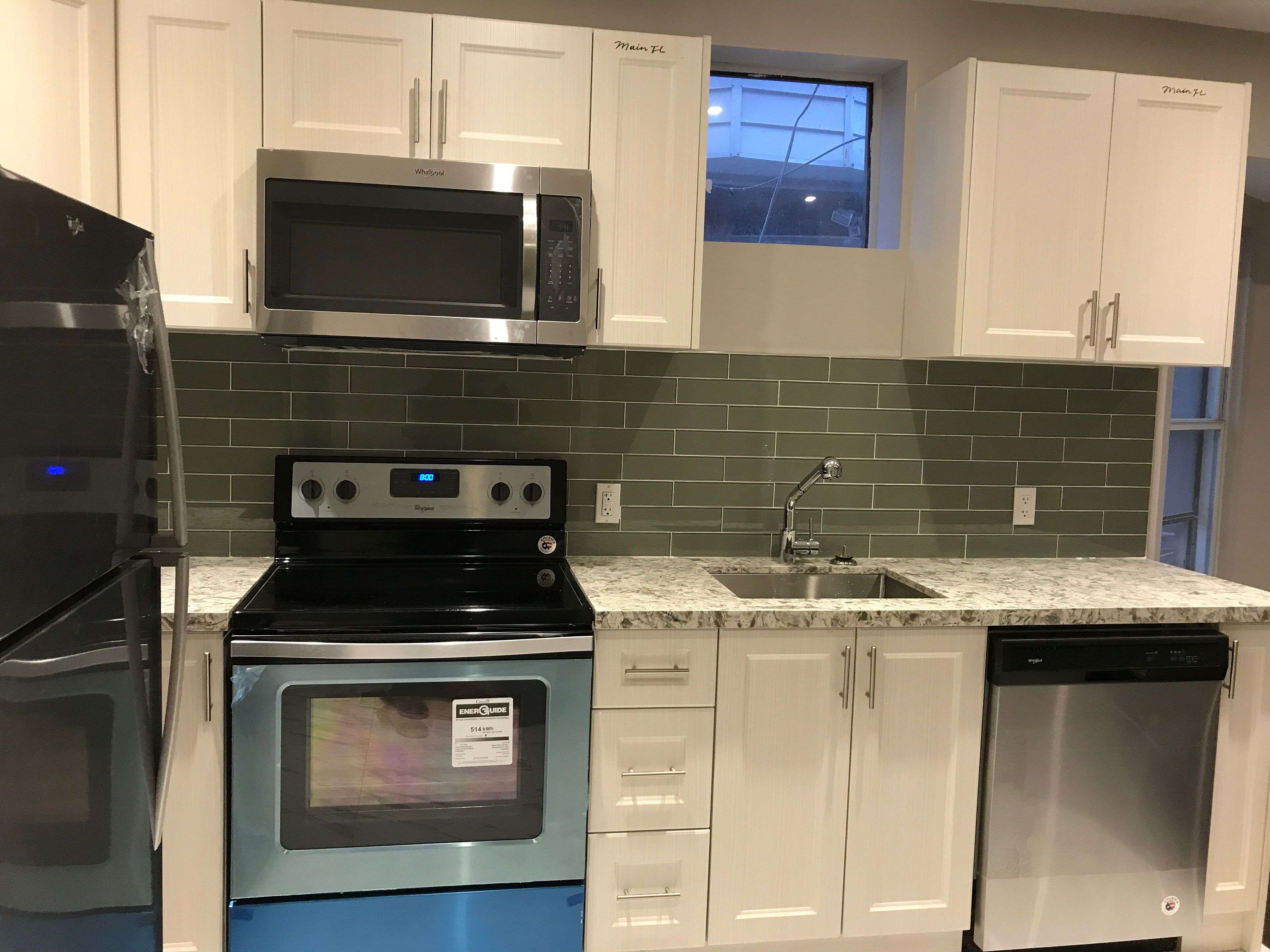 Toronto C02, ON M5R 3C7,231 Albany AVE