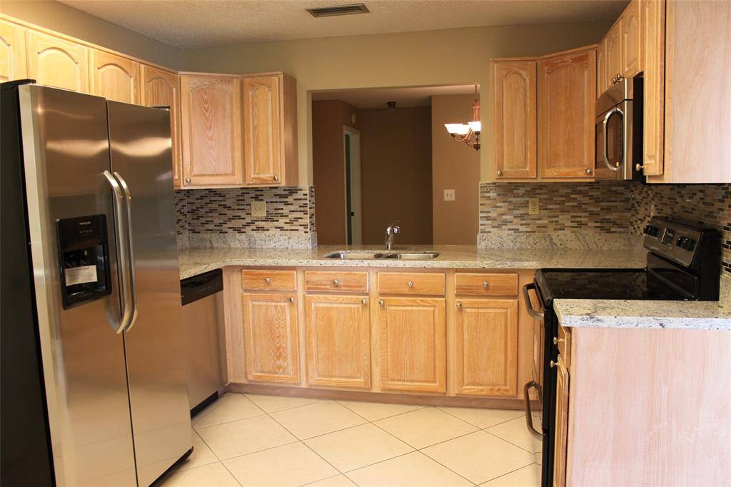 Tamarac, FL 33321,7044 Lantana Ln