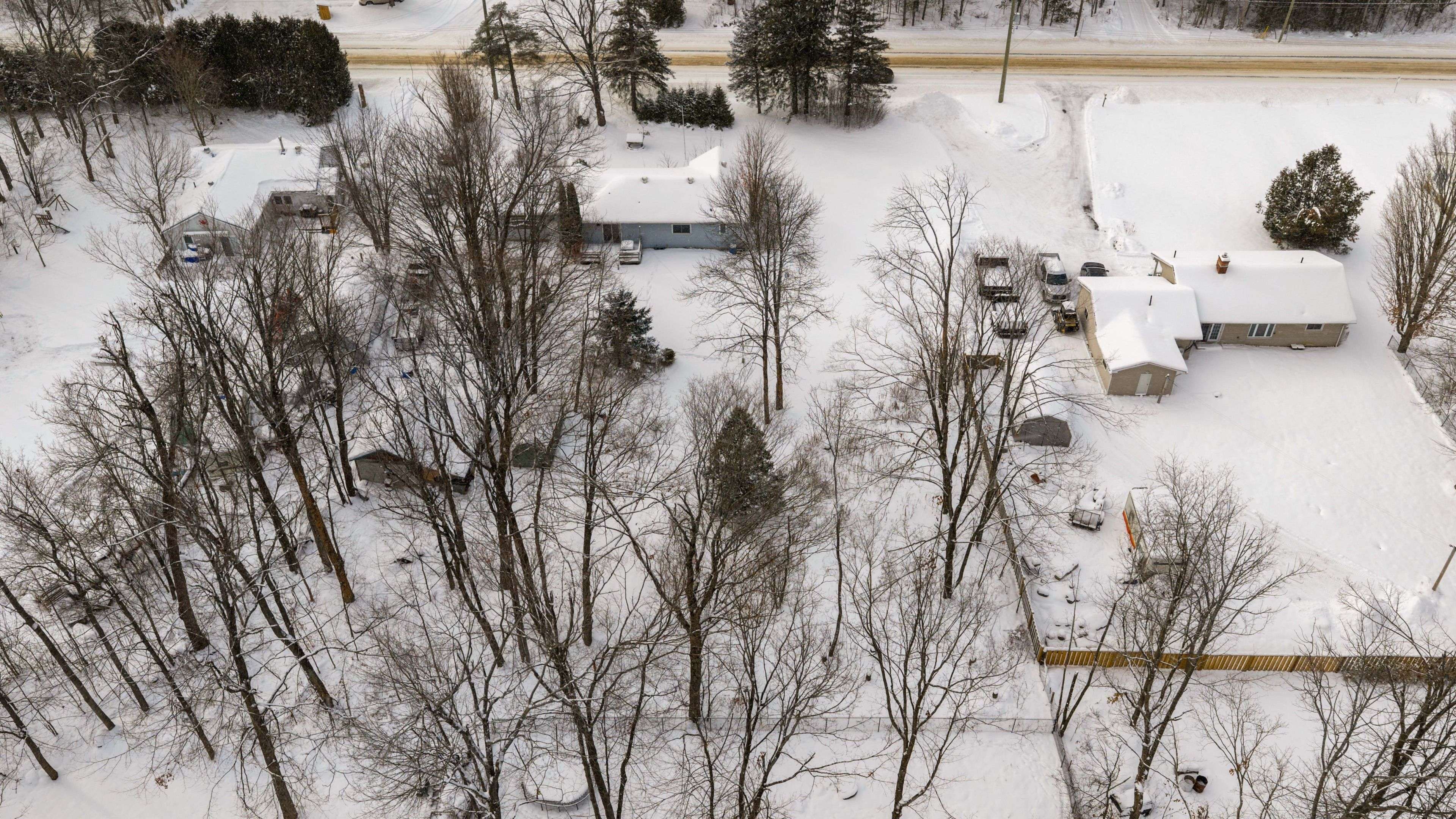 Orillia, ON L3V 0W8,4233 Carlyon Line