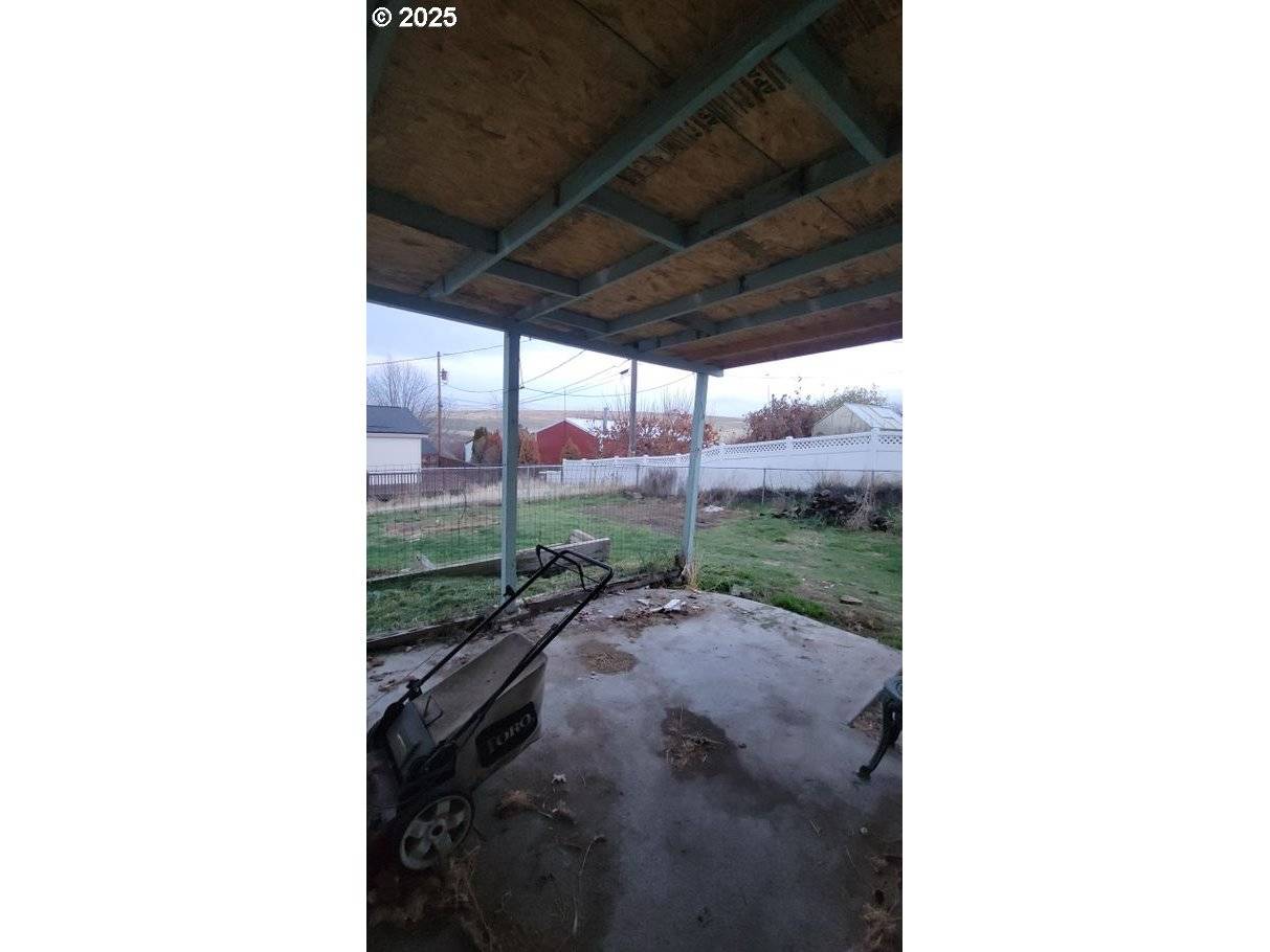 Pilot Rock, OR 97868,706 NE GUMWOOD ST