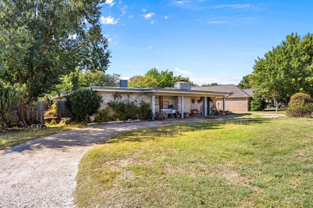 Granbury, TX 76049,5506 Cortez Drive