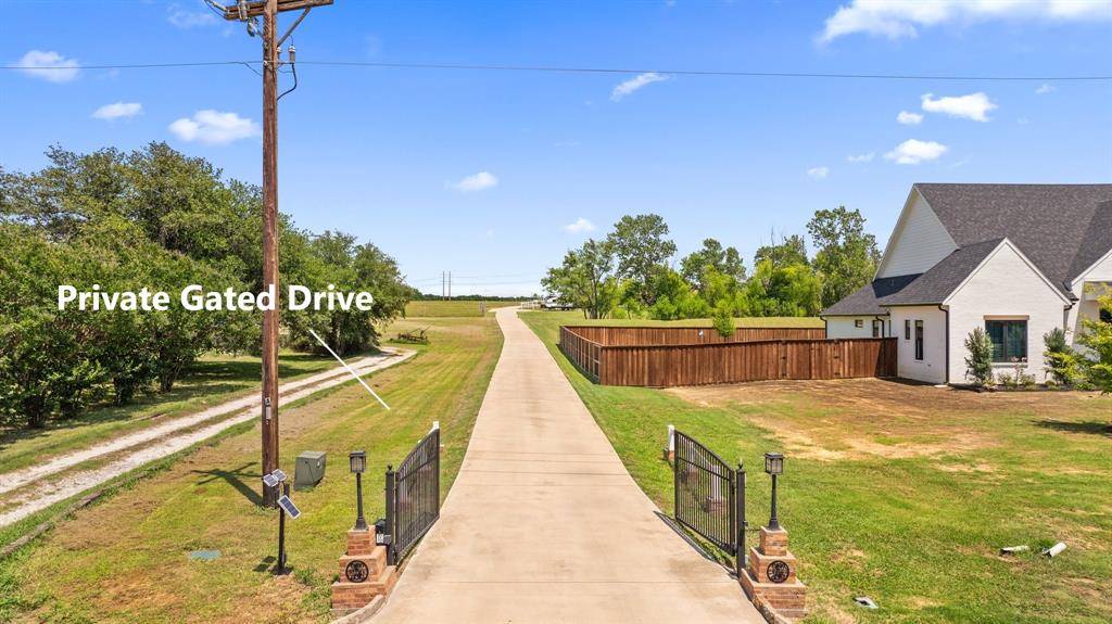 Aubrey, TX 76227,5408 NEW HOPE Road #1
