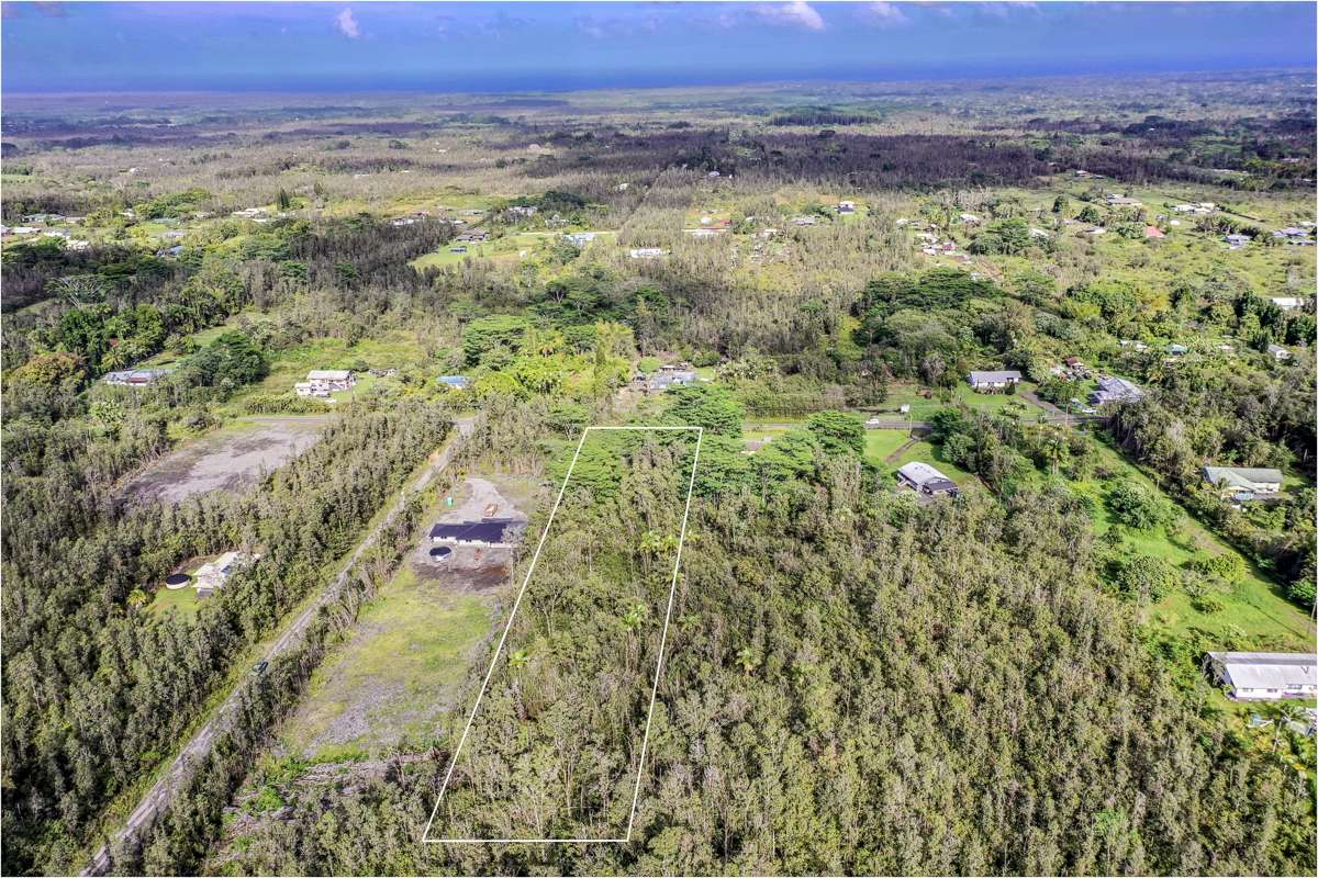 Mountain View, HI 96760,16-1122 MOHO RD