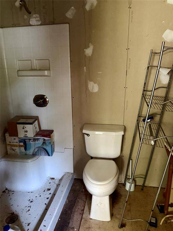 Doyline, LA 71023,275 Lakeview Drive