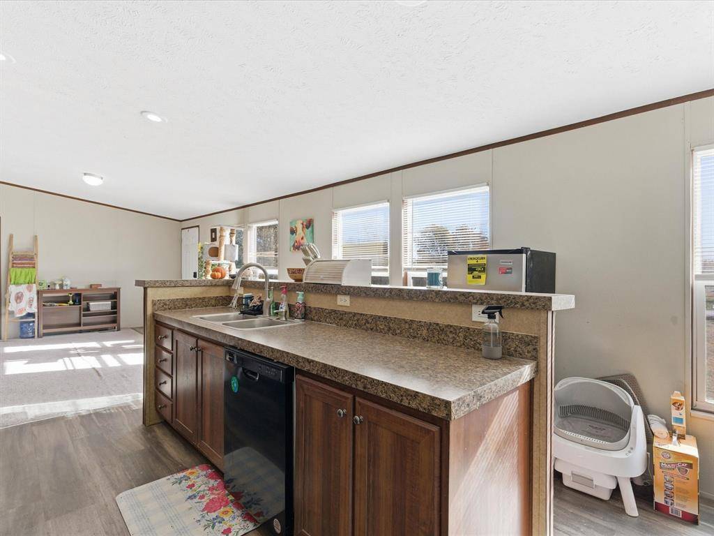 Sunset, TX 76270,2722 Denver Road