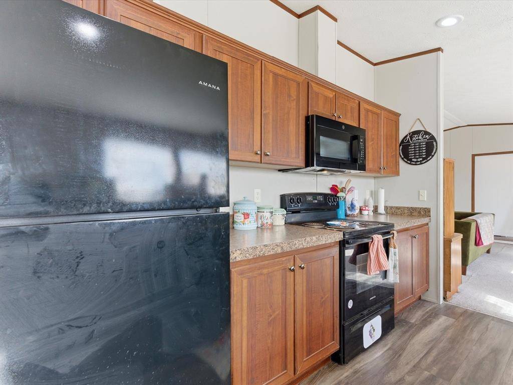 Sunset, TX 76270,2722 Denver Road