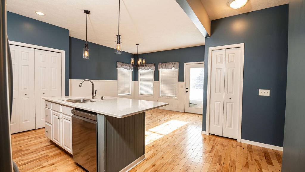 Jenison, MI 49428,2550 Willow View DR