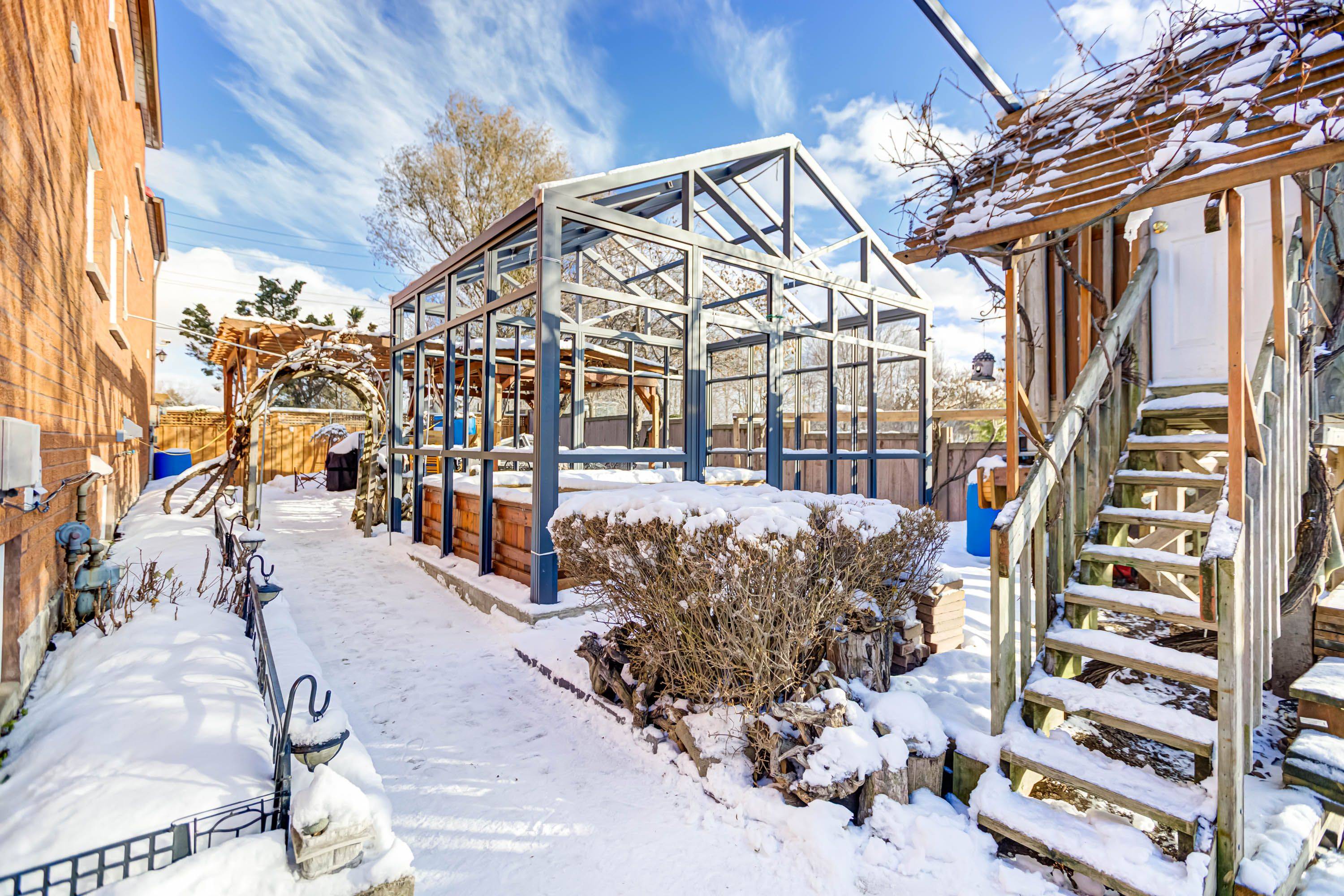 Toronto E07, ON M1S 5B7,2 Grittani LN