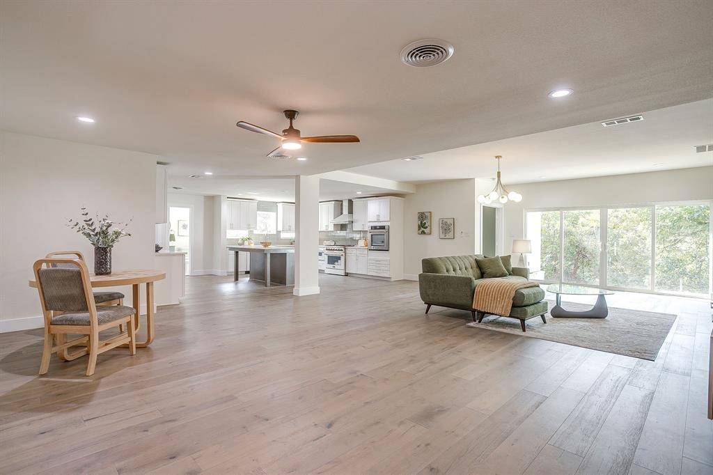 Fort Worth, TX 76116,3900 Pelham Road