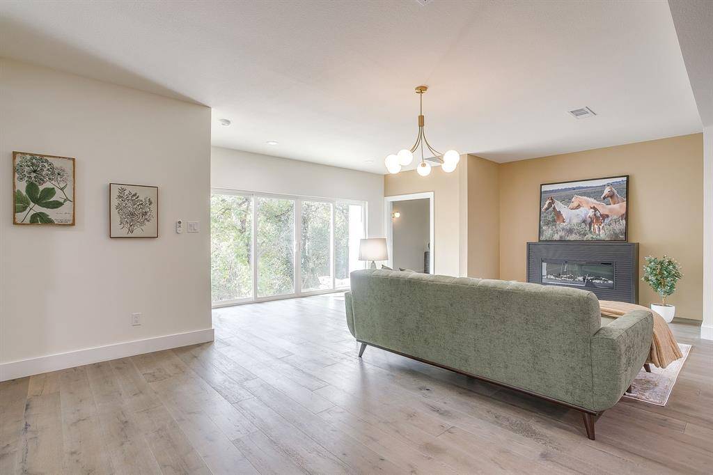 Fort Worth, TX 76116,3900 Pelham Road