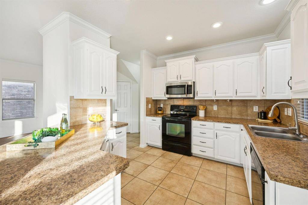 Fort Worth, TX 76244,12145 Walden Wood Drive