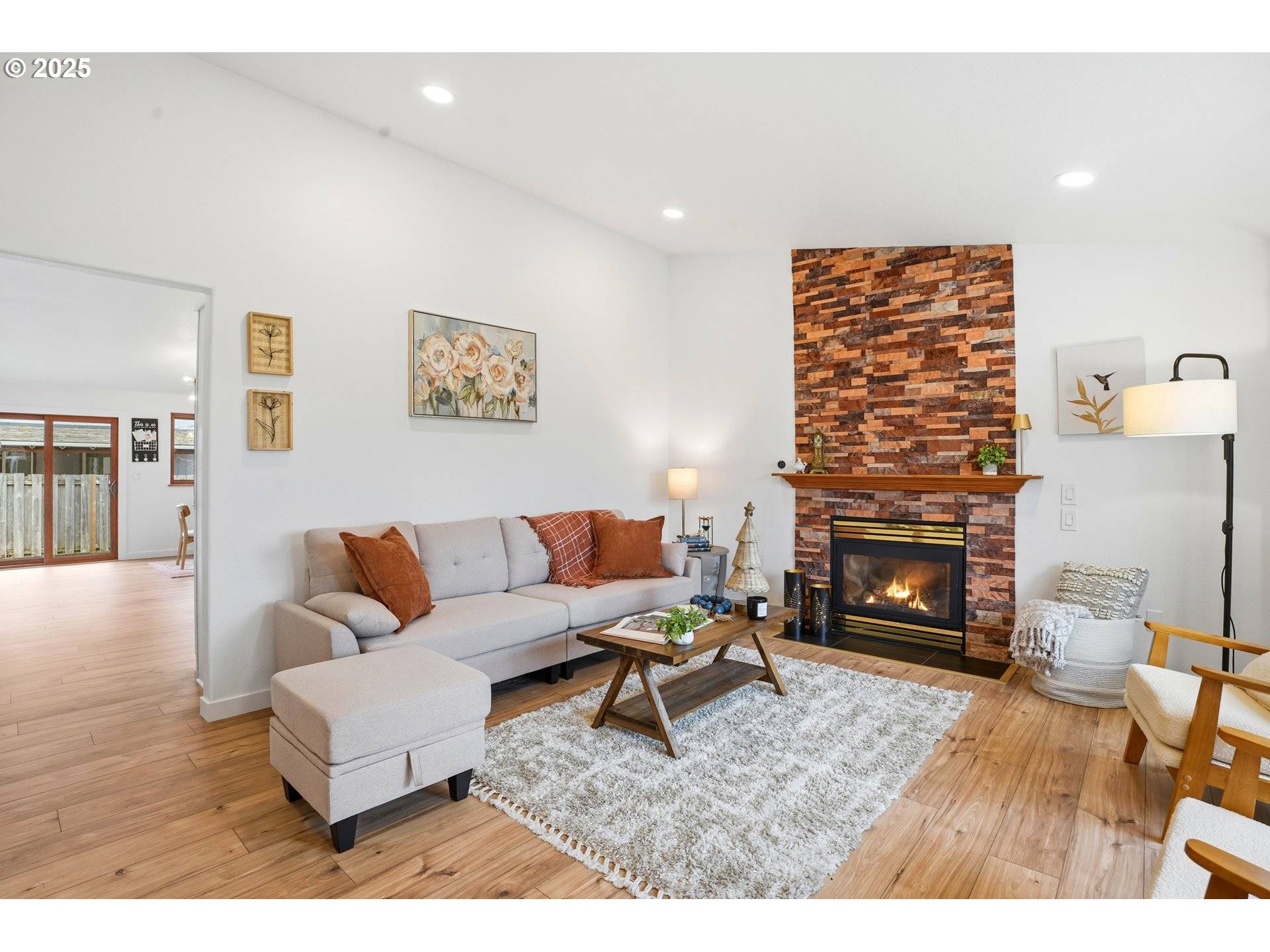 Hillsboro, OR 97123,7259 SE HARNISH ST