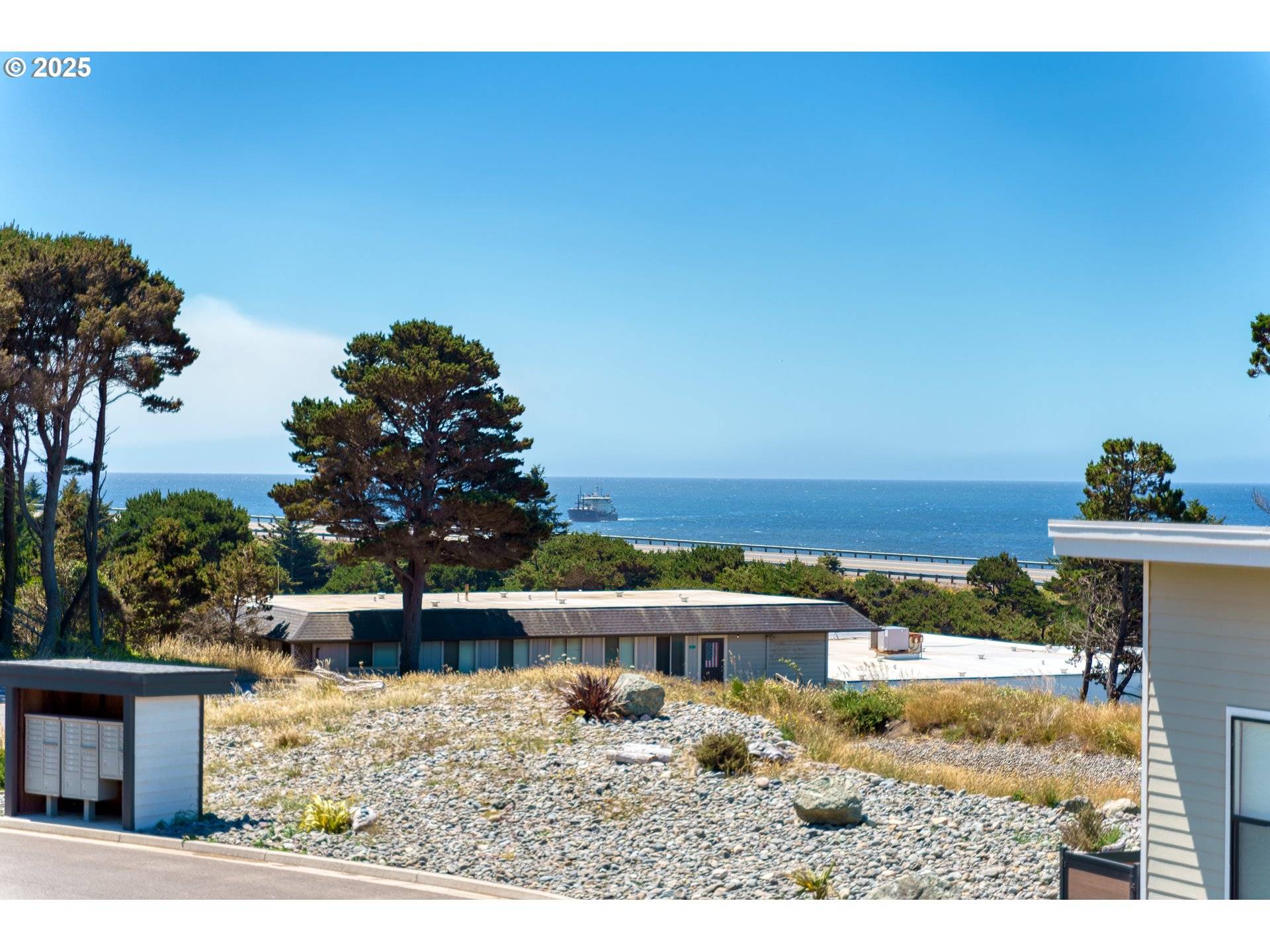 Gold Beach, OR 97444,30403 SAWYER WAY