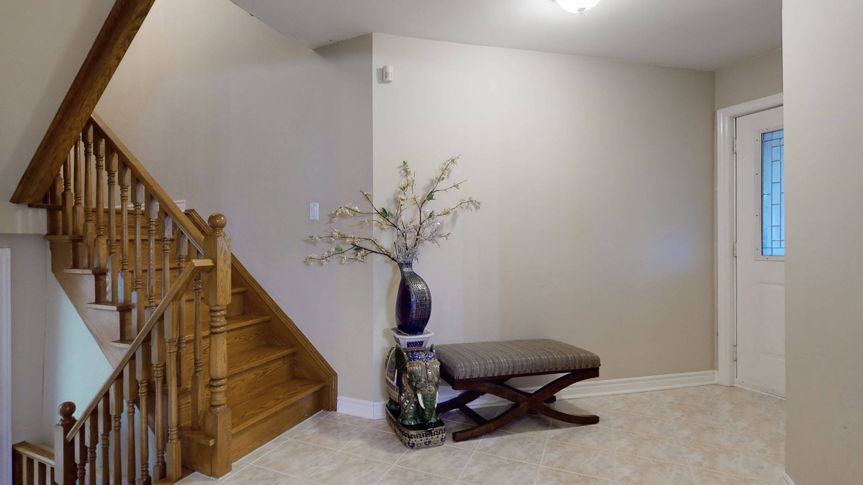 Mississauga, ON L5N 6M8,3022 Dalehurst DR