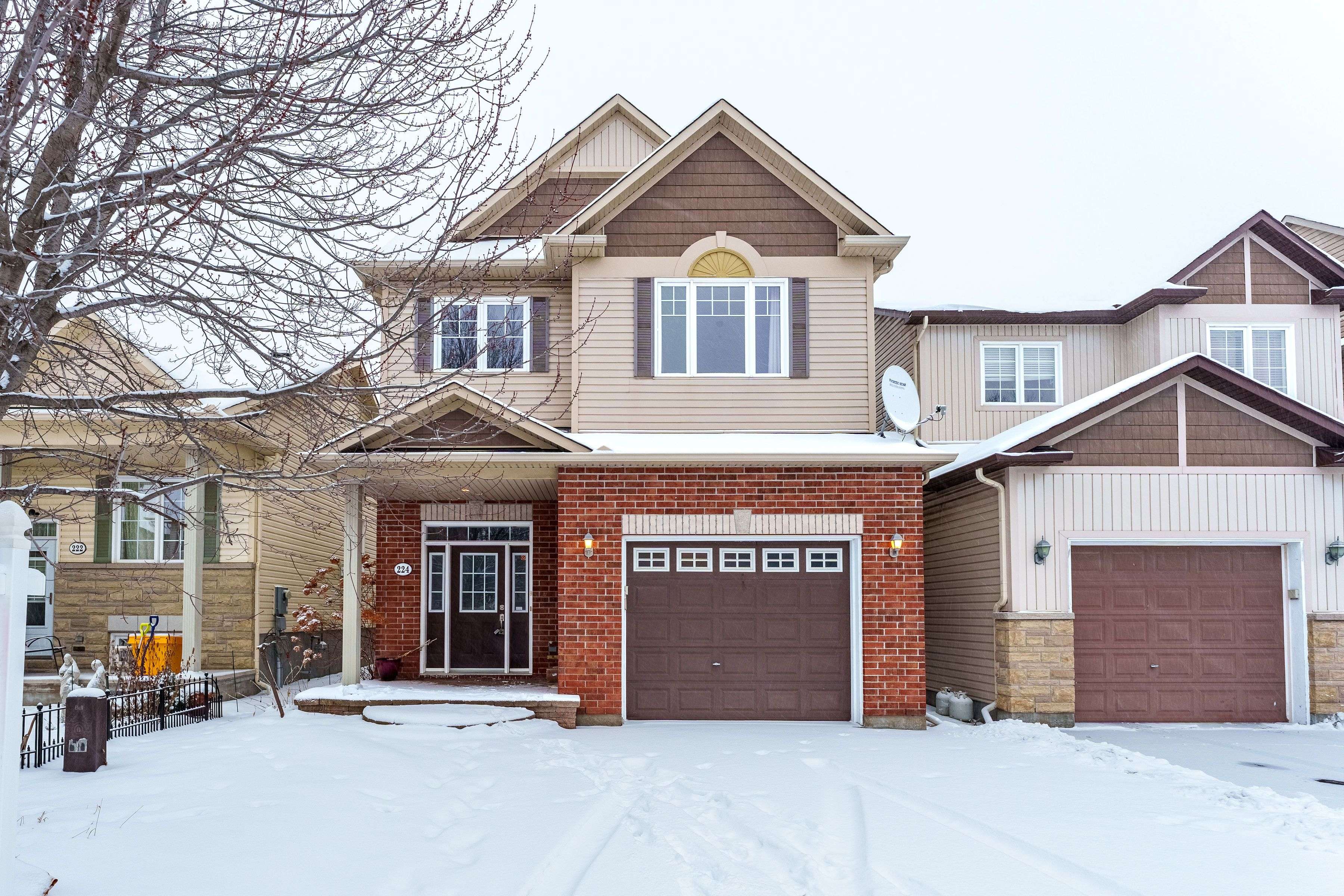 Barrhaven, ON K2J 0P2,224 Harthill WAY