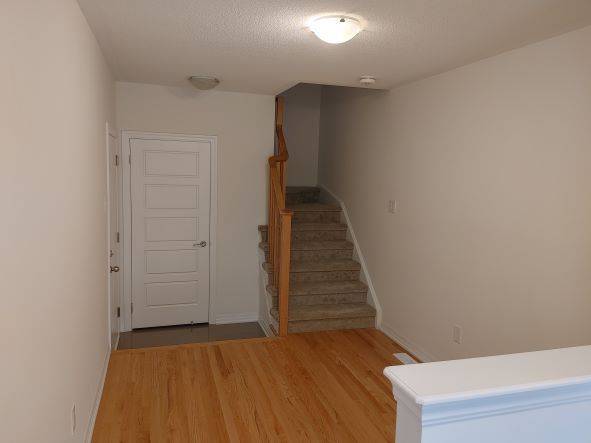 Newmarket, ON L3X 0L4,56 Delano WAY