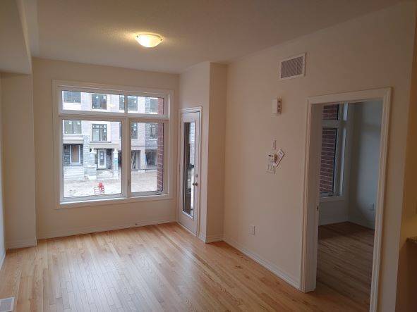 Newmarket, ON L3X 0L4,56 Delano WAY