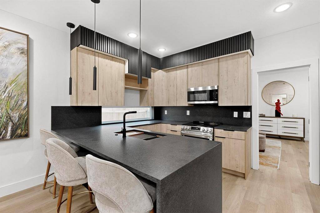 Dallas, TX 75215,2411 Hooper Street